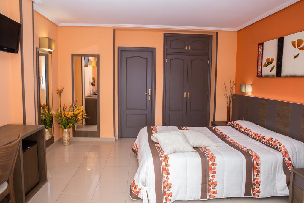 Hotel Noguera El Albir Ngoại thất bức ảnh